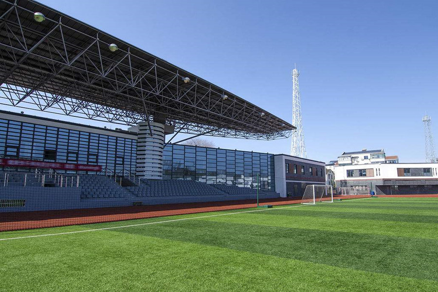 枝江体育场看台网架工程