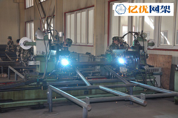 枝江螺栓球网架加工车间